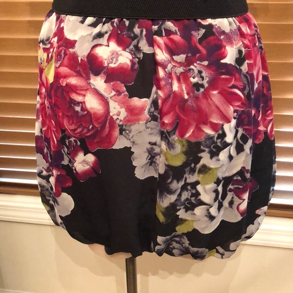 Maurices Colored Floral Skirt with Bubble Bottom. - Picture 3 of 8